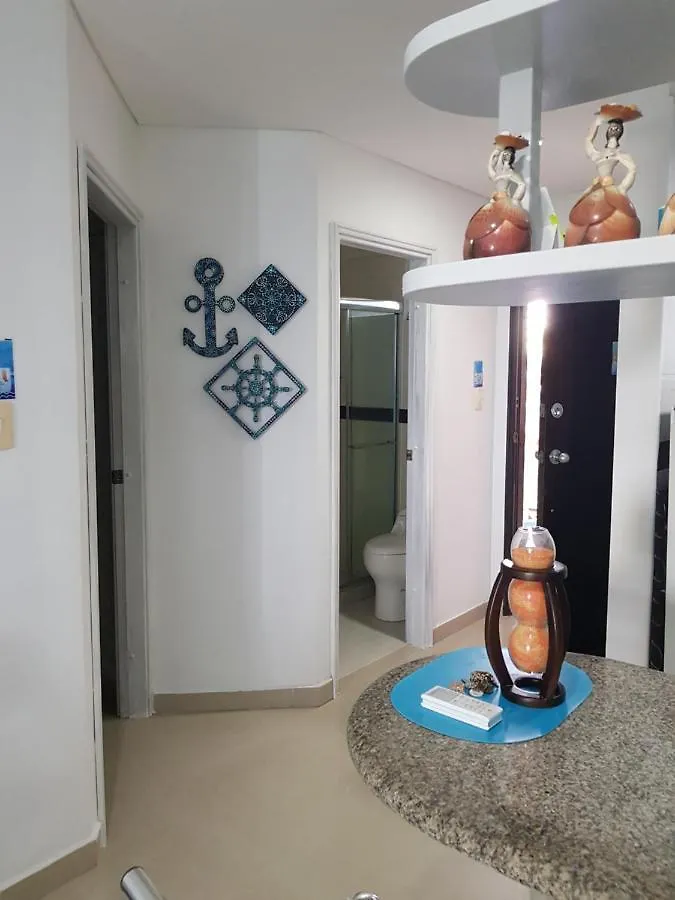 303 El Rodadero, Apartamento Familiar , piscina , parqueadero Santa Marta  Colombia