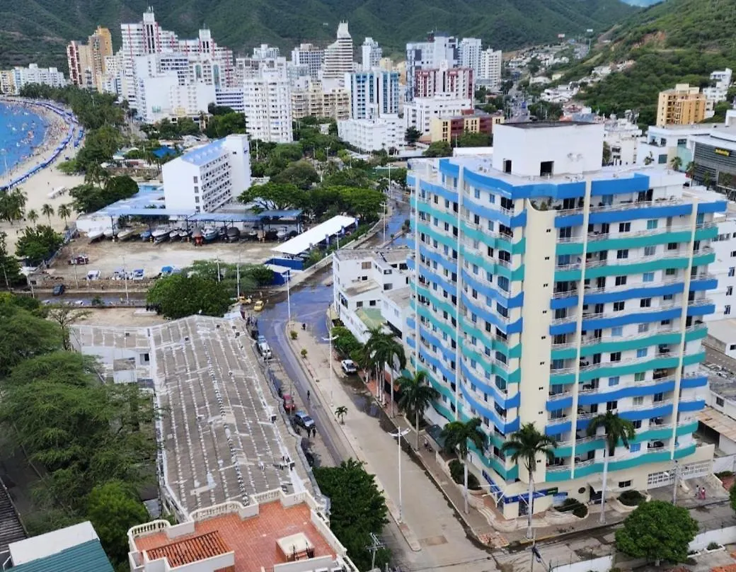 303 El Rodadero, Apartamento Familiar , piscina , parqueadero Santa Marta