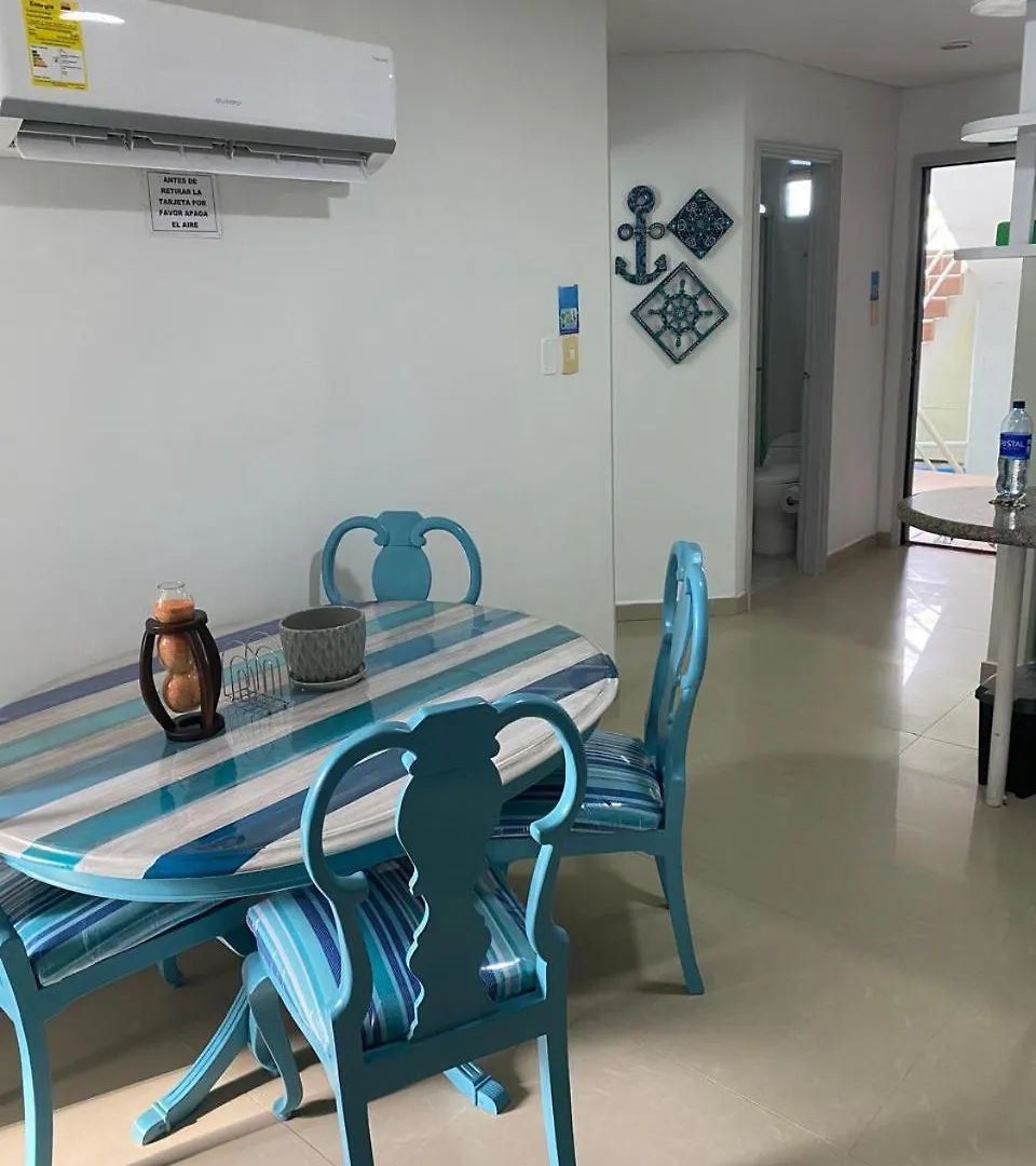 303 El Rodadero, Apartamento Familiar , Piscina , Parqueadero Santa Marta  Lägenhet Santa Marta (Magdalena)